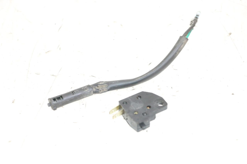 photo de STOPLICHTSCHAKELAAR PEUGEOT TWEET 4T 50 (2014 - 2019) - Zoom op gebruiksstaat