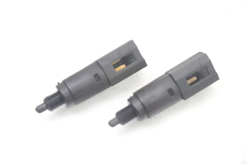 photo de STOPLICHTSCHAKELAAR PIAGGIO VESPA GRANTURISMO 125 (2003 - 2007) - Hoofdaanzicht