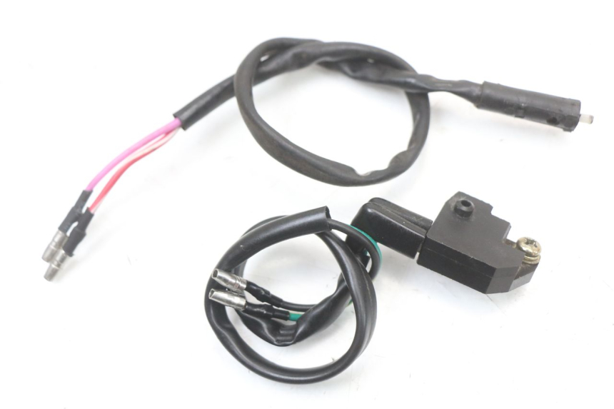 photo de STOPLICHTSCHAKELAAR TNT MOTOR ROMA 10' 4T 50 (2019 - 2022) - Detail van het onderdeel