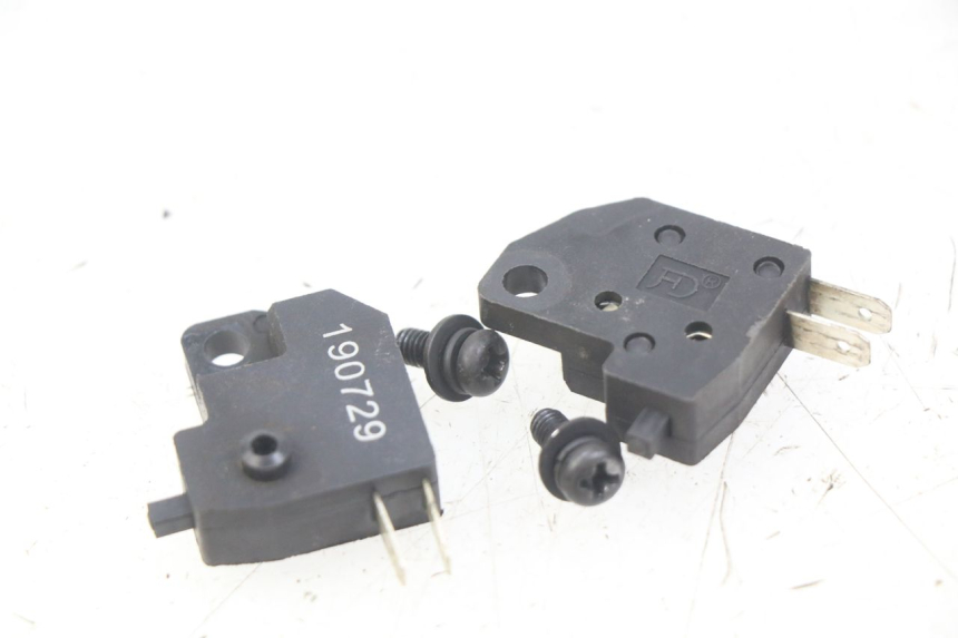 photo de STOPLICHTSCHAKELAAR LVNENG S5 1 (2019 - 2023) - Hoofdaanzicht