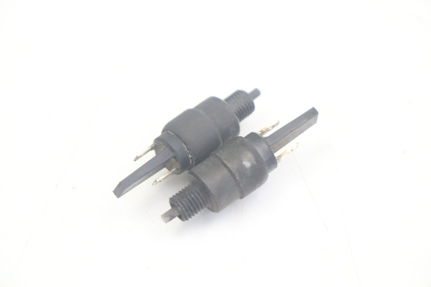 photo de STOPLICHTSCHAKELAAR APRILIA SCARABEO 100 (2003 - 2012) - Hoofdaanzicht