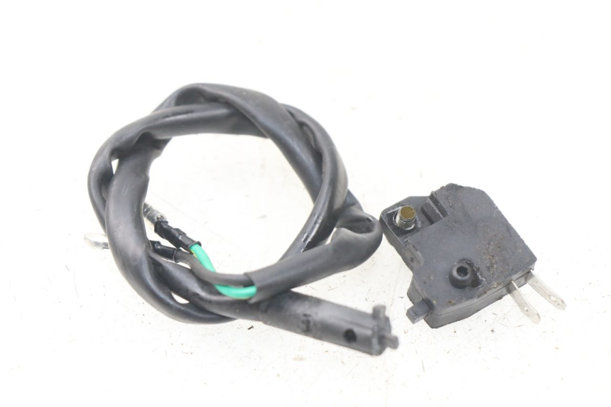 photo de STOPLICHTSCHAKELAAR BAOTIAN TRAVEL SPIRIT 50 (2010 - 2012) - Detail van het onderdeel