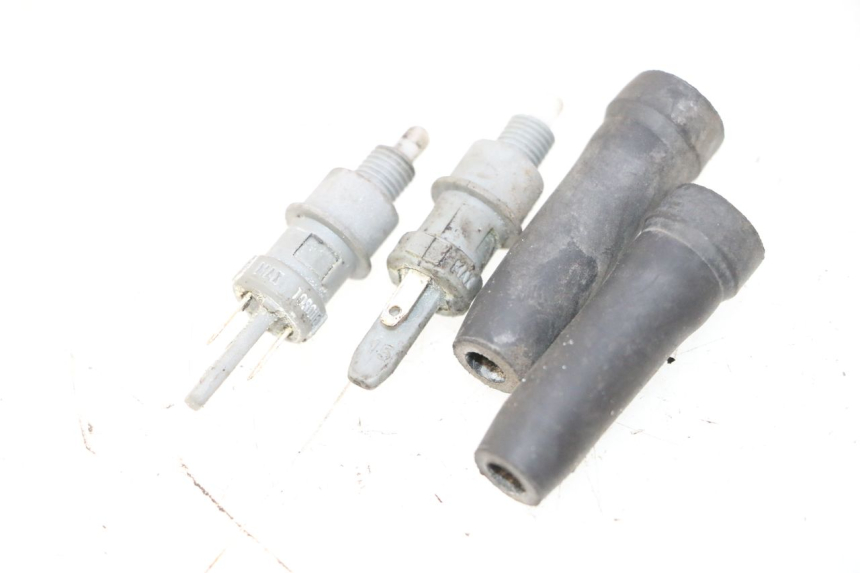 photo de STOPLICHTSCHAKELAAR PEUGEOT VIVACITY 50 (2004 - 2009) - Hoofdaanzicht