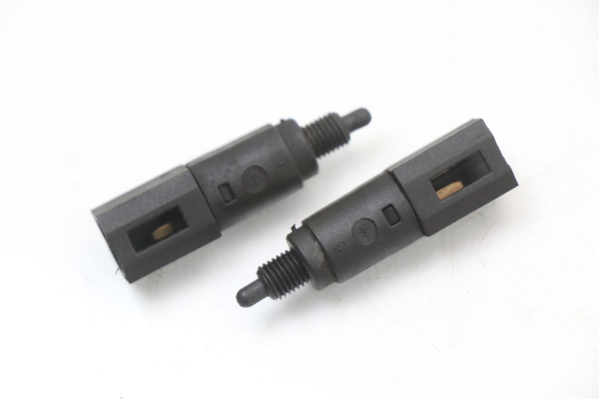 photo de STOPLICHTSCHAKELAAR PIAGGIO X9 125 (2000 - 2003) - Hoofdaanzicht