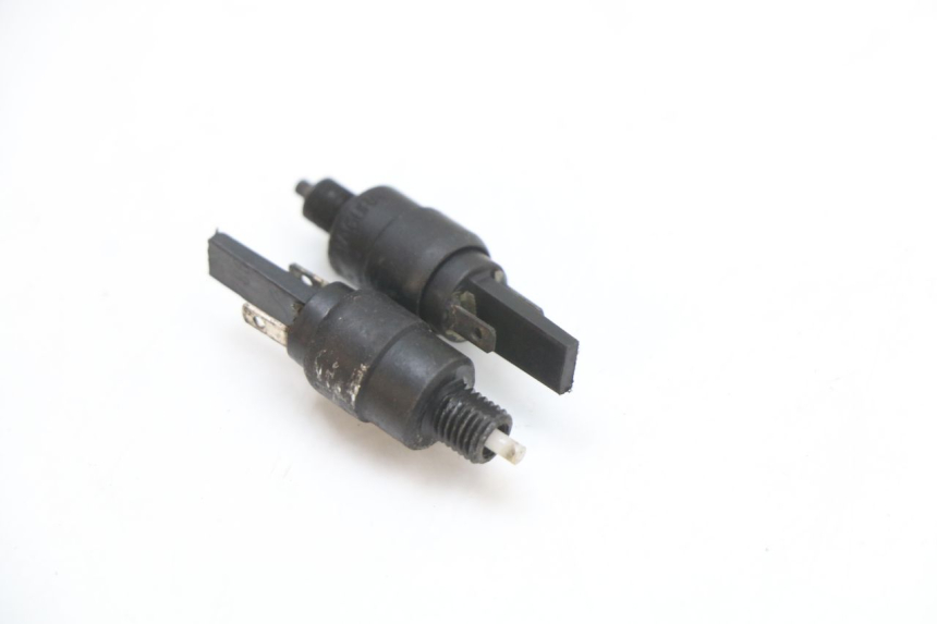 photo de STOPLICHTSCHAKELAAR PIAGGIO XEVO - X EVO 125 (2007 - 2017) - Hoofdaanzicht