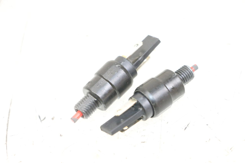 photo de STOPLICHTSCHAKELAAR PIAGGIO XEVO - X EVO 125 (2007 - 2017) - Hoofdaanzicht