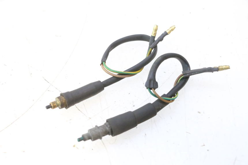 photo de STOPLICHTSCHAKELAAR YAMAHA YP MAJESTY 125 (2007 - 2010) - Zoom op gebruiksstaat