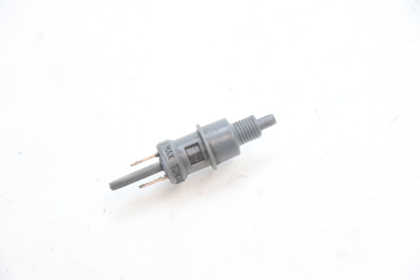 photo de STOPLICHTSCHAKELAAR PIAGGIO ZIP 4T 50 (2006 - 2017) - Detail van het onderdeel