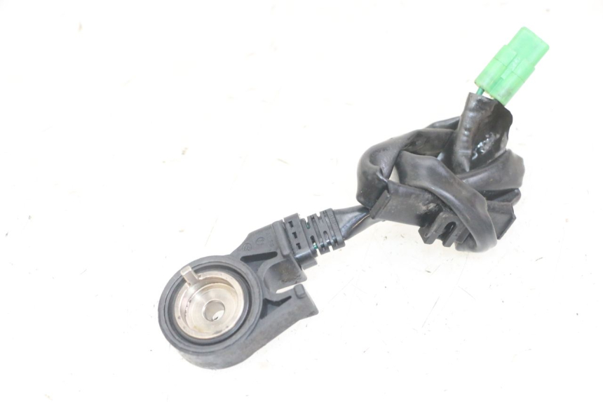 photo de CONTACTSLOT STEUN HONDA CBF 500 (2004 - 2007) - Andere kijkhoek