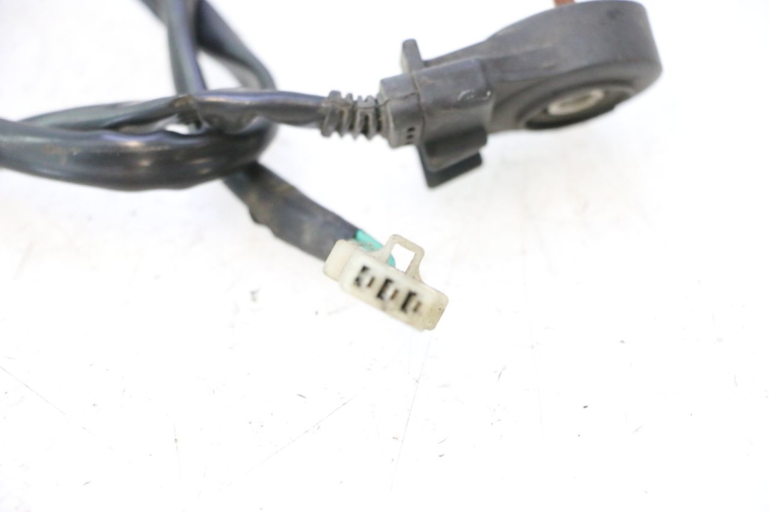 photo de ZIJSTANDAARD ONTSLAGSCHAKELAAR CF MOTO E-CHARM 125 (2005 - 2008) - Andere kijkhoek