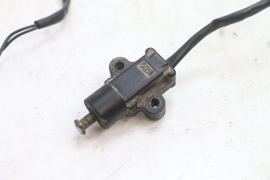 photo de STANDAARD CONTACTSCHAKELAAR YAMAHA FJR 1300 (2001 - 2005) - Detail van het onderdeel