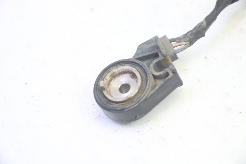 photo de STAND CONTACTSCHAKELAAR SYM GTS EVO 125 (2009 - 2013) - Technische close-up