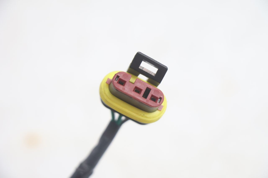 photo de STANDAARD CONTACTSCHAKELAAR JM MOTORS R-MAX TECH 50 (2024 - 2026) - Overzicht
