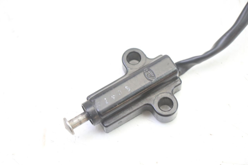 photo de CONTACTSLOT STEUN PEUGEOT SATELIS 250 (2006 - 2012) - Detail van het onderdeel