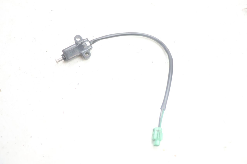 photo de CONTACTSLOT STEUN PEUGEOT SATELIS 125 (2013 - 2018) - Andere kijkhoek