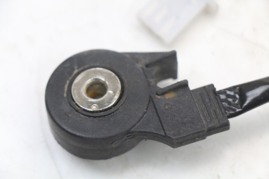 photo de CONTACTSLOT STEUN VASTRO STREET X 4T 50 (2016 - 2021) - Zoom op gebruiksstaat