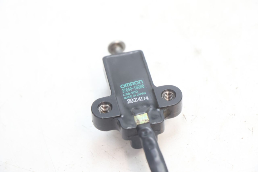 photo de STAND CONTACTSCHAKELAAR SUZUKI SV S 650 (2003 - 2009) - Technische close-up