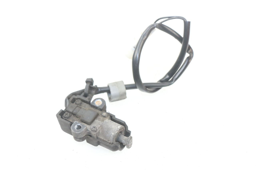 photo de CONTACTSLOT STEUN PIAGGIO VESPA GTS IE ABS 300 (2016 - 2018) - Detail van het onderdeel