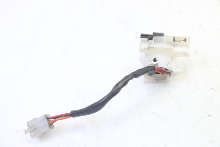 photo de CONTACTSLOT SUZUKI BURGMAN 125 (2007 - 2014) - Zoom op gebruiksstaat