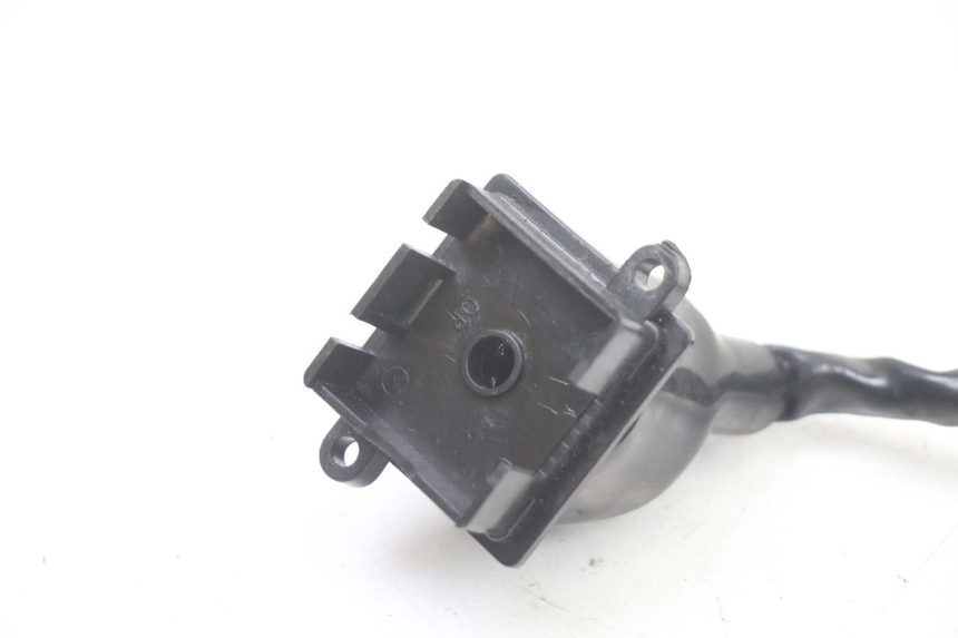 photo de CONTACTSLOT PEUGEOT CITYSTAR 125 (2011 - 2017) - Detail van het onderdeel