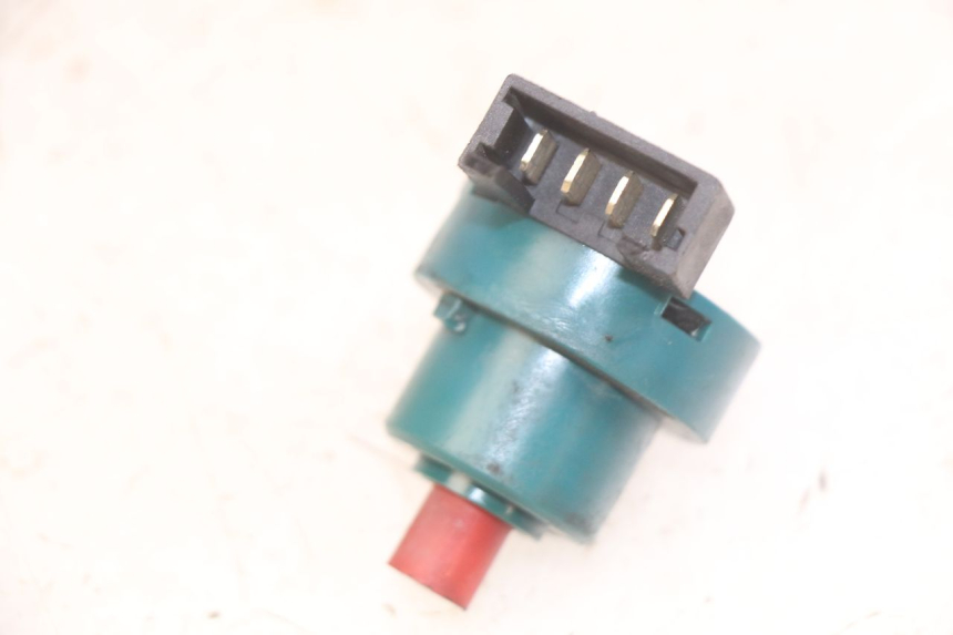 photo de CONTACTSLOT PIAGGIO FLY 2T 50 (2004 - 2017) - Zoom op gebruiksstaat