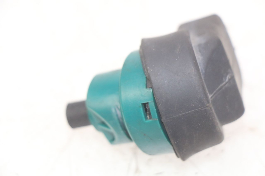 photo de CONTACTSLOT PIAGGIO FLY 4T 50 (2013 - 2017) - Zoom op gebruiksstaat