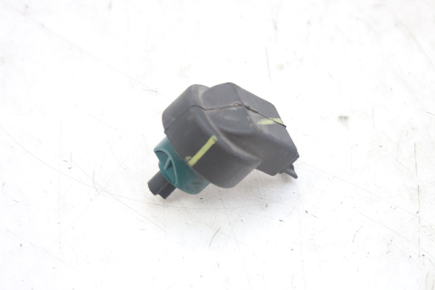 photo de CONTACTSLOT PIAGGIO FLY 4T 50 (2013 - 2017) - Zoom op gebruiksstaat