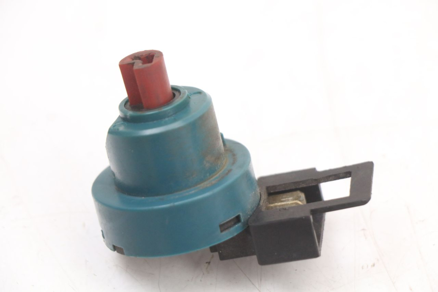 photo de CONTACTSLOT PIAGGIO FLY 4T 50 (2004 - 2010) - Hoofdaanzicht