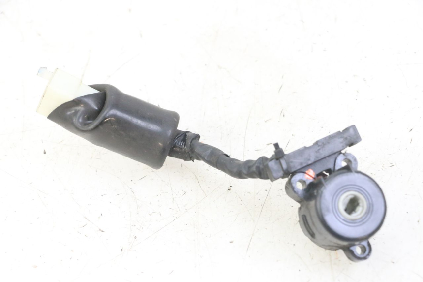 photo de CONTACTSLOT HONDA FORZA ABS 300 (2013 - 2017) - Hoofdaanzicht