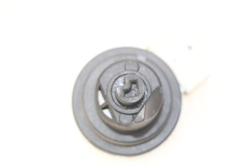 photo de CONTACTSLOT PIAGGIO LIBERTY IGET 4T 50 (2015 - 2020) - Andere kijkhoek