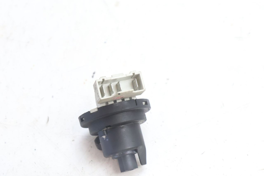 photo de CONTACTSLOT PIAGGIO LIBERTY IGET 4T 50 (2021 - 2025) - Technische close-up