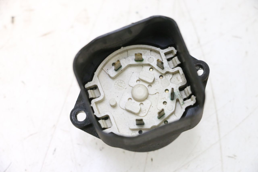 photo de CONTACTSLOT PIAGGIO MP3 RL 250 (2006 - 2010) - Zoom op gebruiksstaat