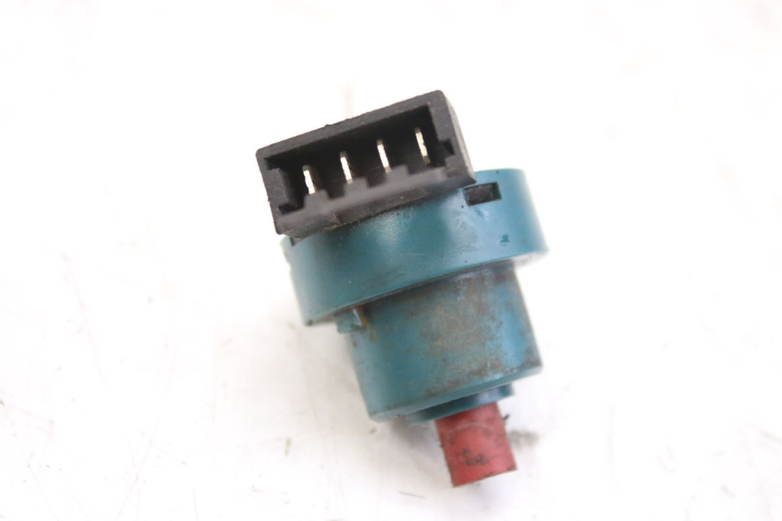 photo de CONTACTSLOT PIAGGIO NEW TYPHOON 50 (2018 - 2021) - Zoom op gebruiksstaat