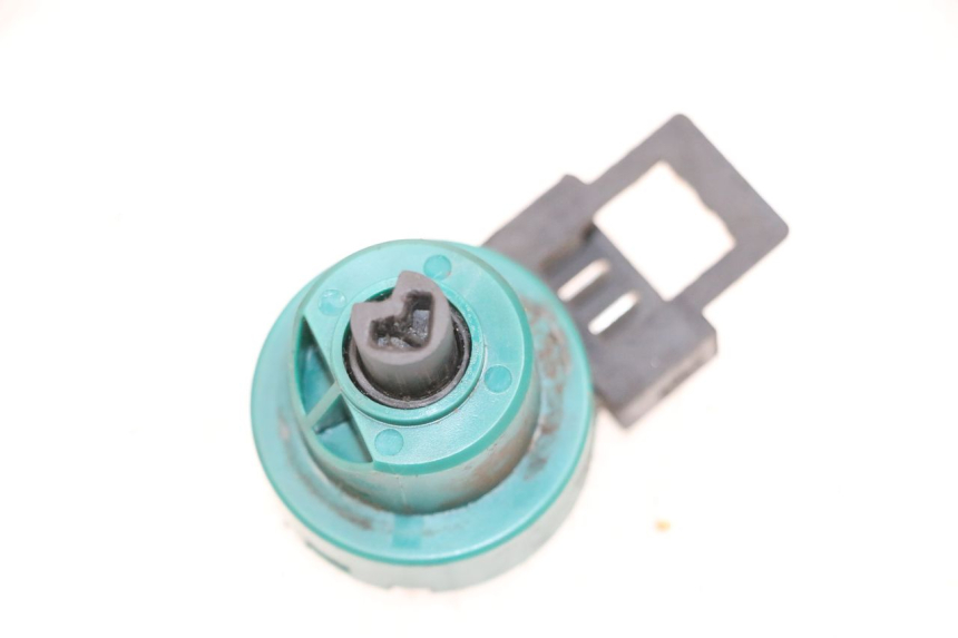 photo de CONTACTSLOT PIAGGIO NEW TYPHOON 50 (2018 - 2021) - Zoom op gebruiksstaat