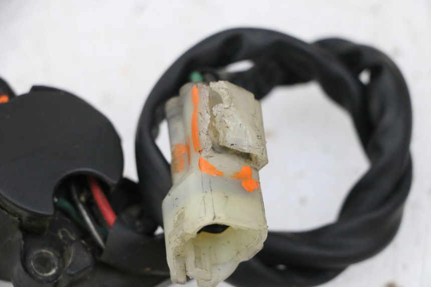 photo de CONTACTSLOT HONDA NSR R 125 (1994 - 2003) - Detail van het onderdeel