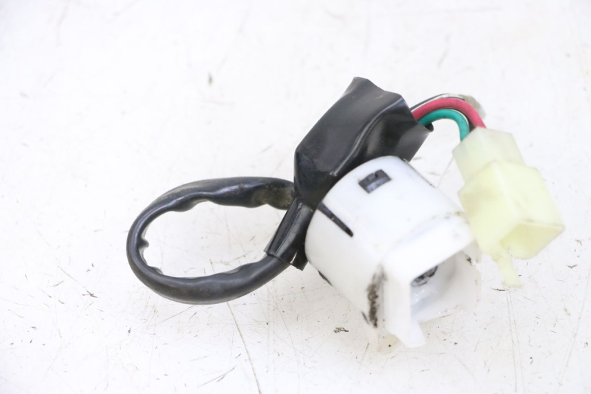 photo de CONTACTSCHAKELAAR JM MOTORS OLDIES 4T 50 (2010 - 2020) - Zoom op gebruiksstaat