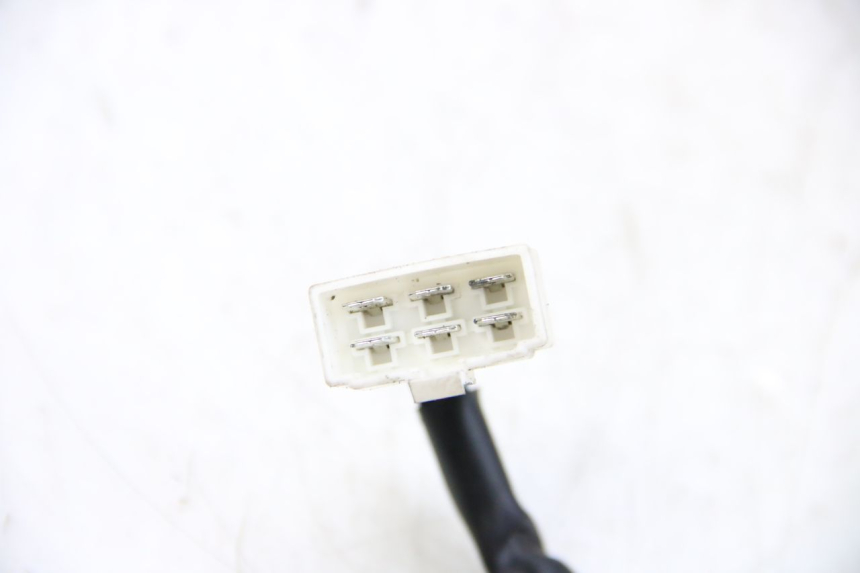 photo de CONTACTSCHAKELAAR SYM ORBIT III 3 4T 50 (2021 - 2025) - Zoom op gebruiksstaat