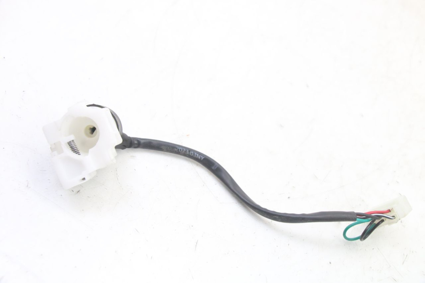 photo de CONTACTSLOT PEUGEOT TWEET 4T 50 (2023 - 2025) - Hoofdaanzicht