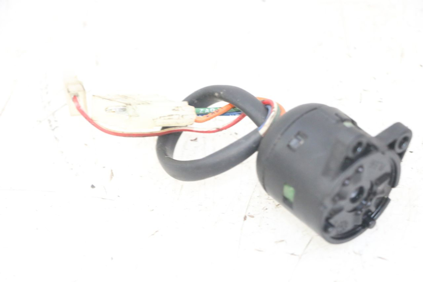 photo de CONTACTSLOT APRILIA RALLY AC 50 (1995 - 2004) - Hoofdaanzicht