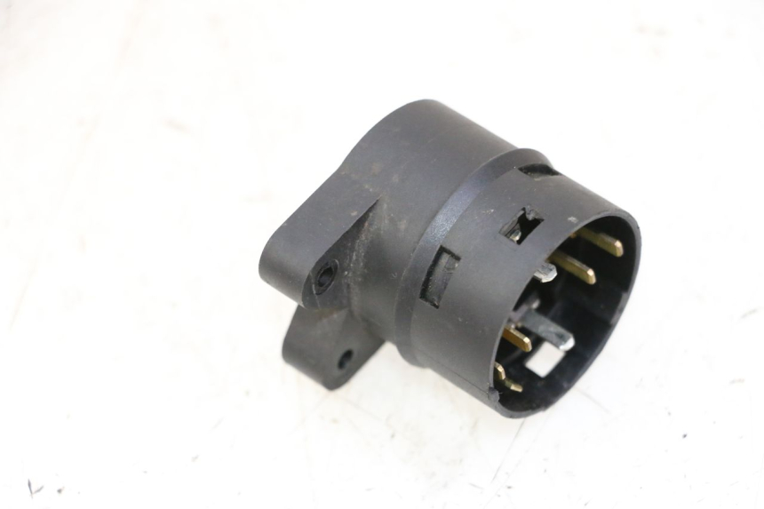 photo de CONTACTSLOT PEUGEOT SATELIS 125 (2006 - 2009) - Detail van het onderdeel