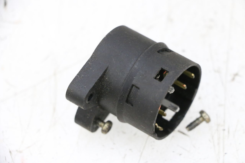 photo de CONTACTSLOT PEUGEOT SATELIS 125 (2006 - 2009) - Detail van het onderdeel