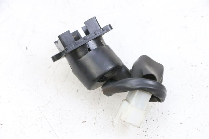 photo de CONTACTSCHAKELAAR PEUGEOT SPEEDFIGHT 4 4T EFI 50 (2021 - 2025) - Andere kijkhoek