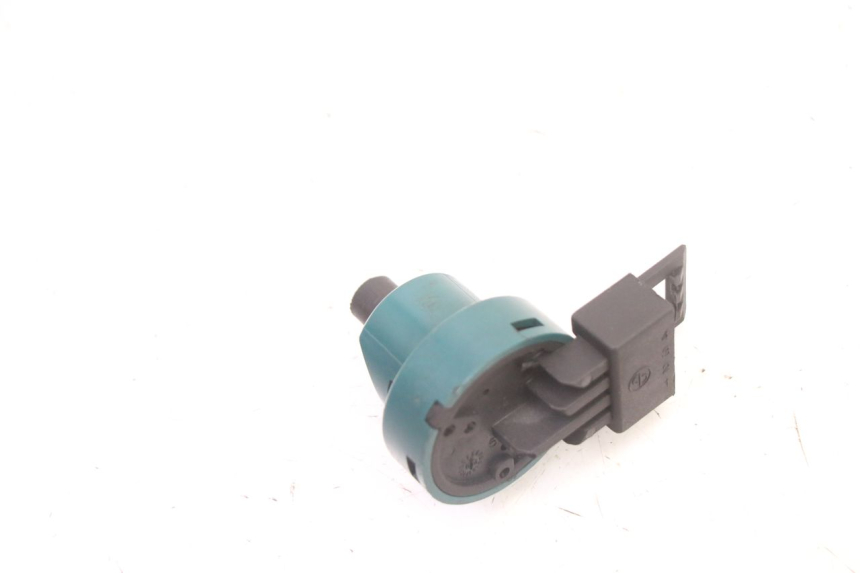 photo de CONTACTSLOT PIAGGIO SUPER LX 125 (2000 - 2003) - Zoom op gebruiksstaat