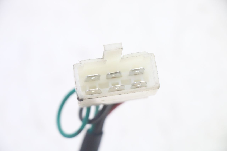 photo de CONTACTSLOT PEUGEOT TWEET PRO EFI 4T 50 (2021 - 2022) - Technische close-up