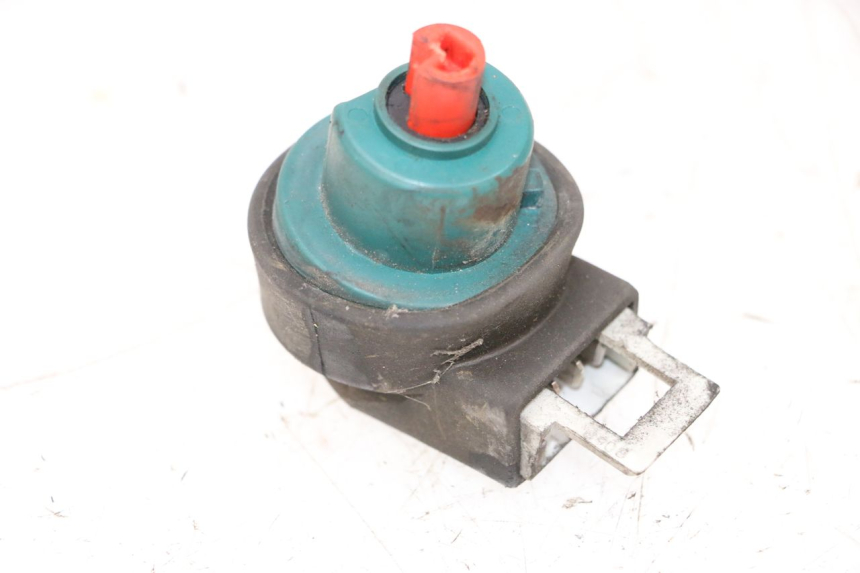 photo de CONTACTSLOT PIAGGIO VESPA GTS SUPER IE 125 (2009 - 2016) - Hoofdaanzicht