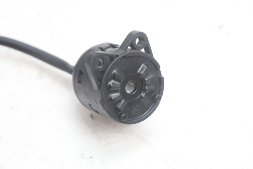 photo de CONTACTSCHAKELAAR YAMAHA XMAX X-MAX 125 (2006 - 2009) - Detail van het onderdeel