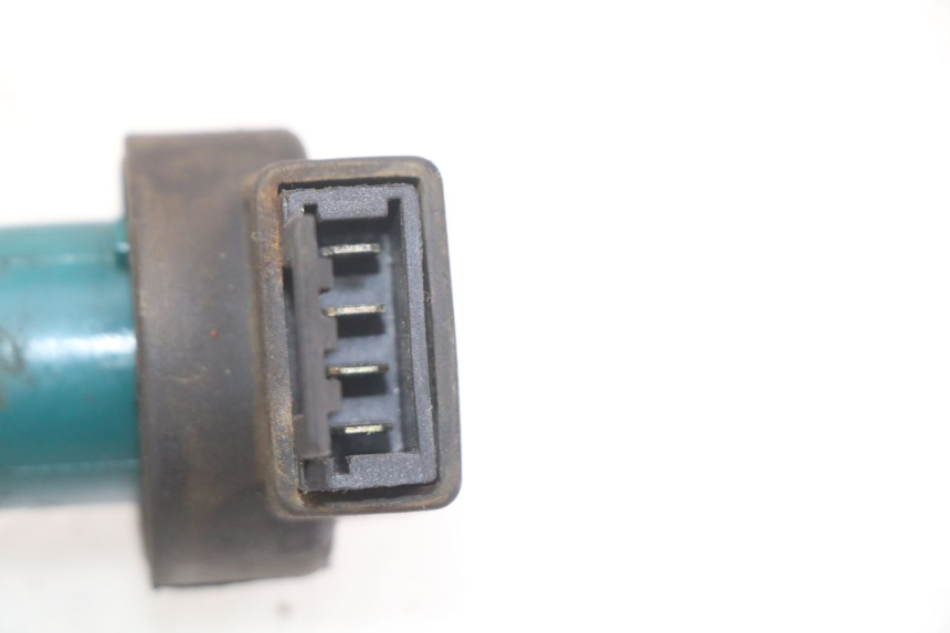 photo de CONTACTSLOT PIAGGIO X9 125 (2000 - 2003) - Zoom op gebruiksstaat