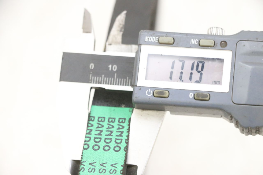 photo de RIEM PEUGEOT KISBEE 4T 50 (2010 - 2017) - Detail van het onderdeel