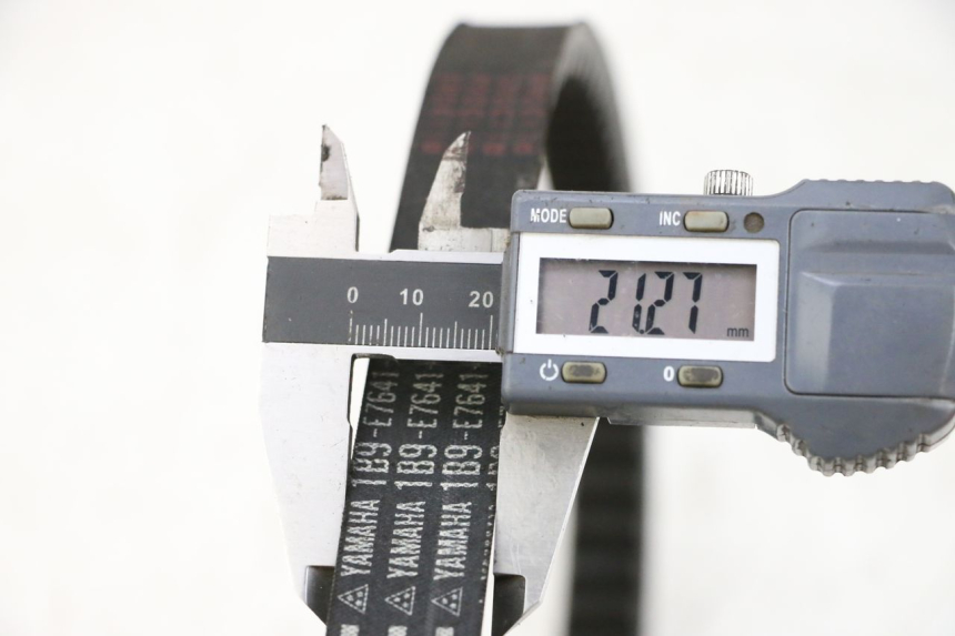 photo de RIEM YAMAHA XMAX X-MAX 125 (2006 - 2009) - Detail van het onderdeel