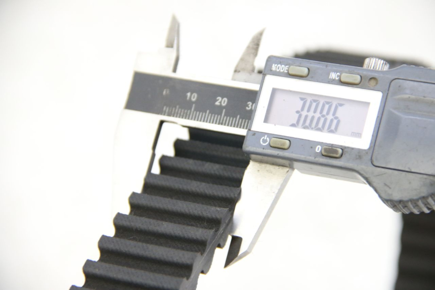 photo de RIEM YAMAHA XP T-MAX TMAX 500 (2004 - 2007) - Detail van het onderdeel